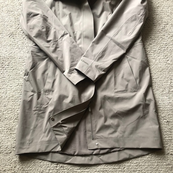 LULULEMON Rain Rebel Jacket.NWOT. - Picture 5 of 13
